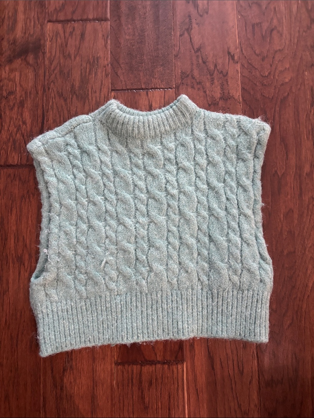 Nasty Gal Cable Knit Sleeveless V-Neck Vest - Sage Green